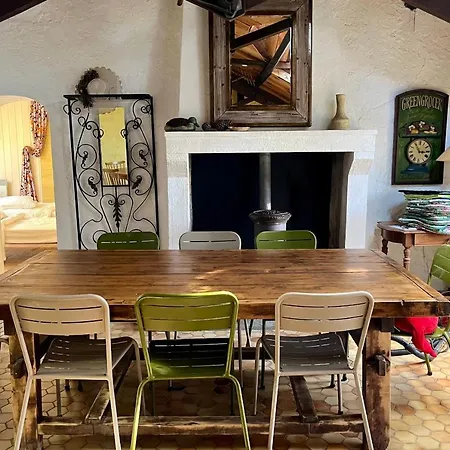 Maison De Atypique Au Coeur De La Campagne A 10 Mn De La *