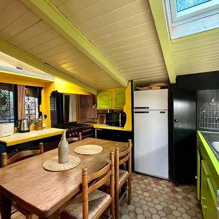 Ferienhaus Maison De Atypique Au Coeur De La Campagne A 10 Mn De La